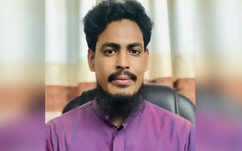 আখতার হোসেনের ছবি, বিক্ষোভের সময়ের ছবি নয়।. Channel i News - চ্যানেল আই নিউজ