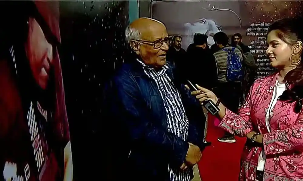চ্যানেল আই অনলাইন ১২ বছর উদযাপন উপলক্ষে সাক্ষাৎকারের দৃশ্য. Channel i News - চ্যানেল আই নিউজ