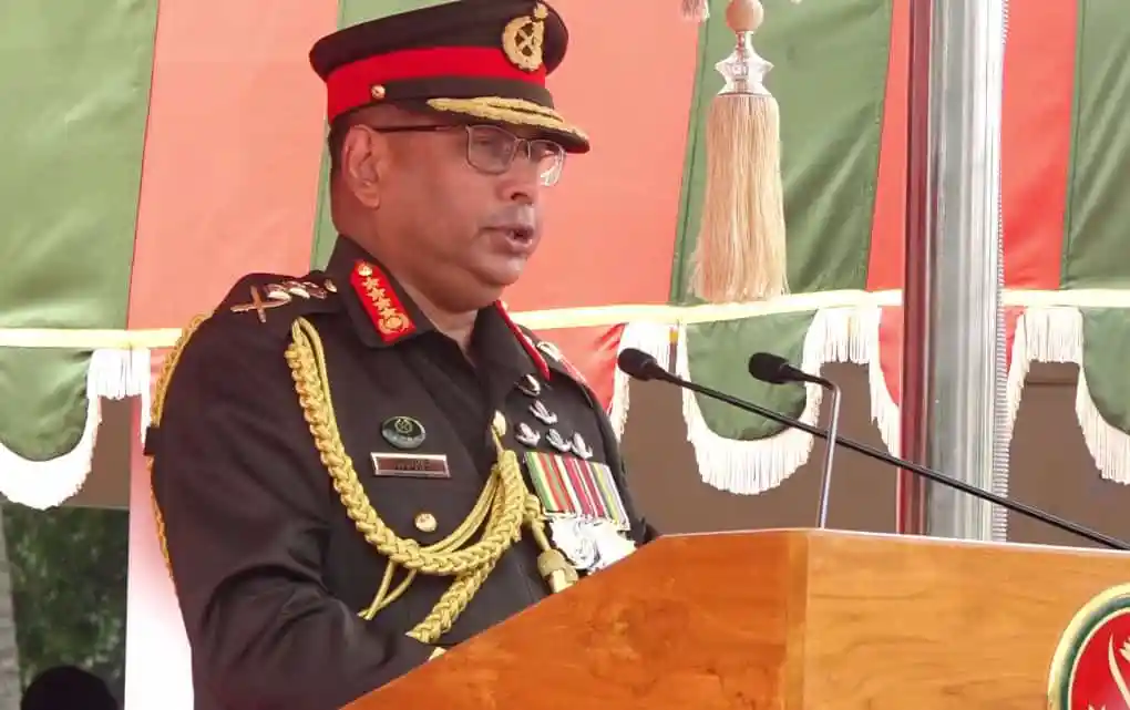 সেনাপ্রধান আধুনিক সেনাবাহিনী গড়ার জন্য ভাষণ দিচ্ছেন. Channel i News - চ্যানেল আই নিউজ