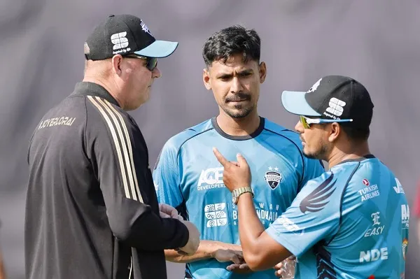 মোস্তাফিজের সঙ্গে যা ঘটেছে, হতাশাজনক: মিকি আর্থার