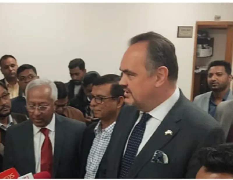 নির্বাচনে যুক্তরাষ্ট্র কারো পক্ষ নিচ্ছে না: মার্কিন রাষ্ট্রদূত