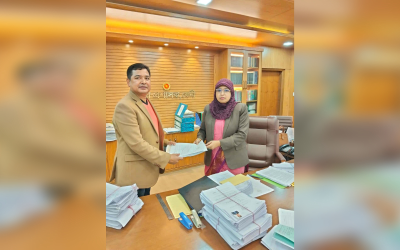 ‘মৃত’ আনোয়ারা বেগম নির্বাচন কমিশনে, বহাল যুবদল নেতার মনোনয়ন