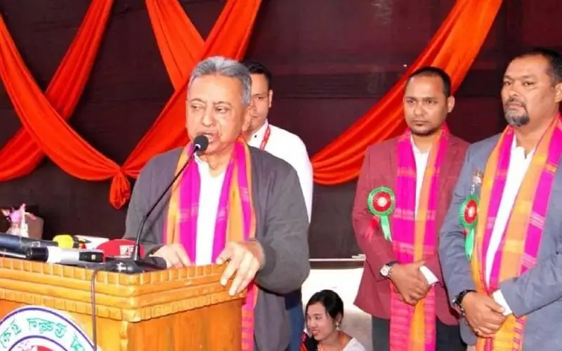 রাষ্ট্রের ক্ষমতা কমিয়ে জনগণের ক্ষমতা বাড়ানোর সময় এসেছে: আমীর খসরু