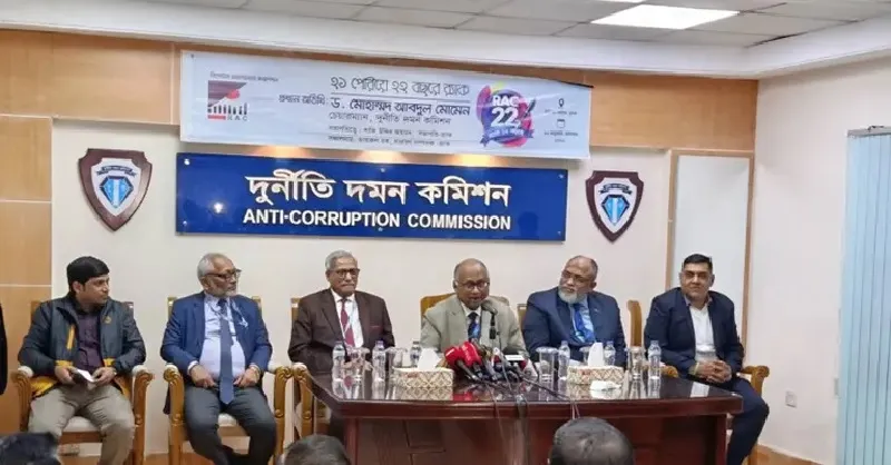 যদি দুর্নীতিহীন ব্যক্তিকে নির্বাচন করতে পারি দেশ এগিয়ে যাবে: দুদক চেয়ারম্যান