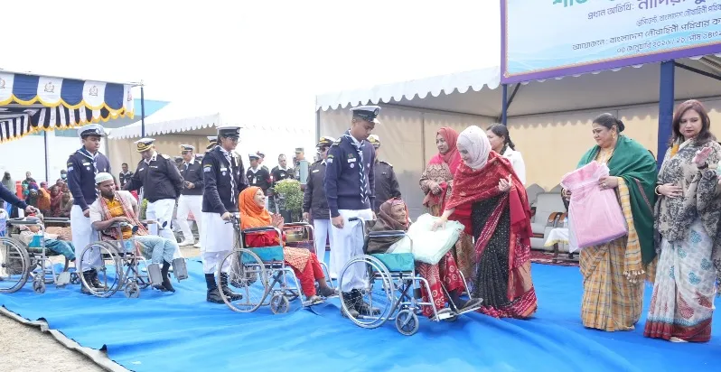 বাংলাদেশ নৌবাহিনী পরিবার কল্যাণ সংঘের উদ্যোগে শীতবস্ত্র বিতরণ