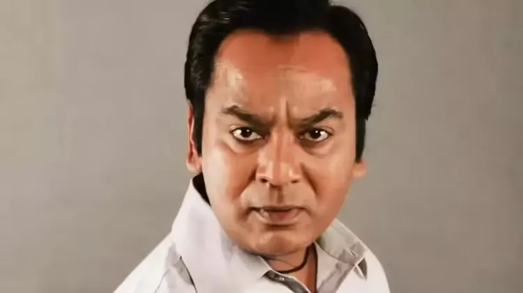 গৃহপরিচারিকাকে ধর্ষণের অভিযোগে ‘ধুরন্ধর’ অভিনেতা গ্রেপ্তার