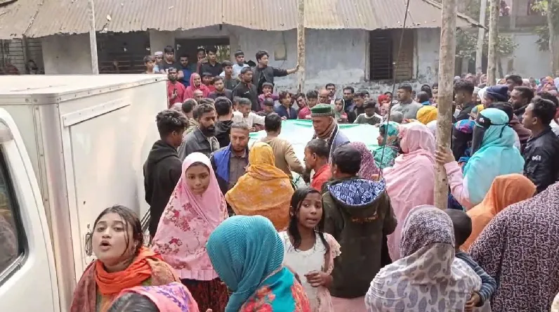 মৃত স্ত্রী-সন্তানকে জেলগেটে শেষ বিদায় জানালেন ছাত্রলীগ নেতা