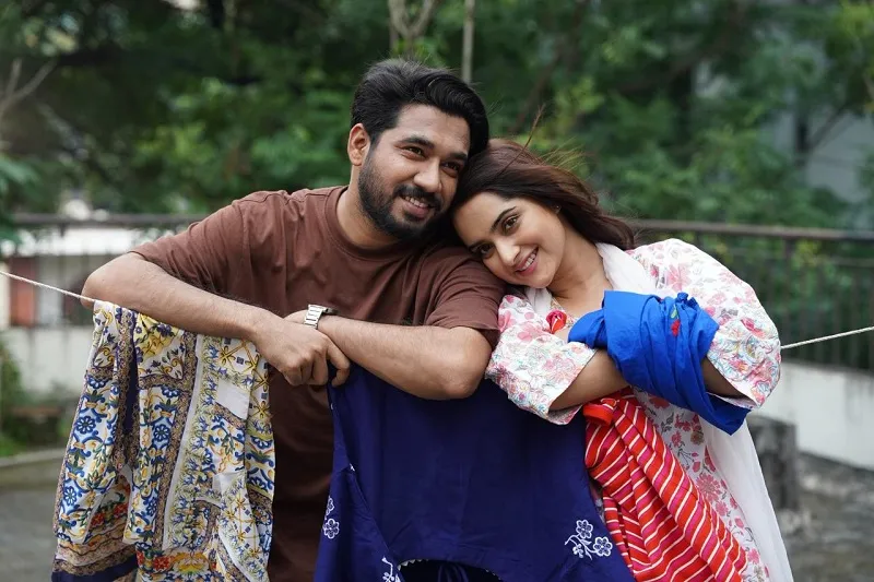 এটা আমাদেরই গল্প: পর্ব যত এগুচ্ছে, দর্শকের আগ্রহ ততই বাড়ছে