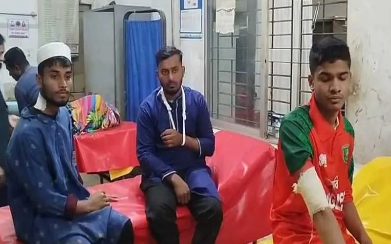 প্রচারণার প্রথম দিনেই বিএনপি-জামায়াত সংঘর্ষ, আহত ৪