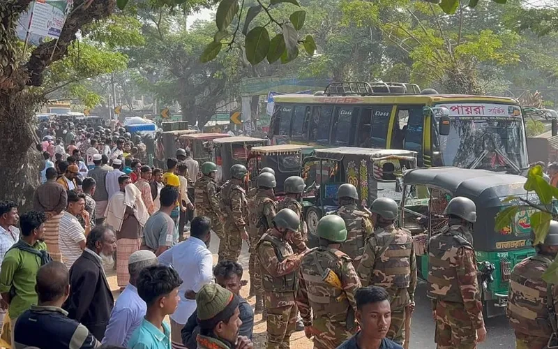 ৪৯ সশস্ত্র রোহিঙ্গা বিজিবি হেফাজতে