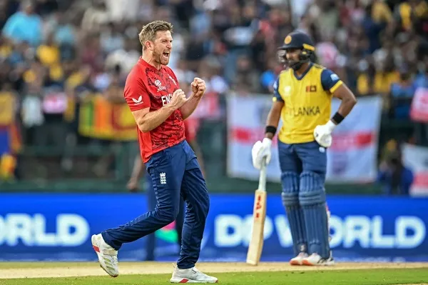 লঙ্কানদের বিধ্বস্ত করে সুপার এইট শুরু ইংল্যান্ডের