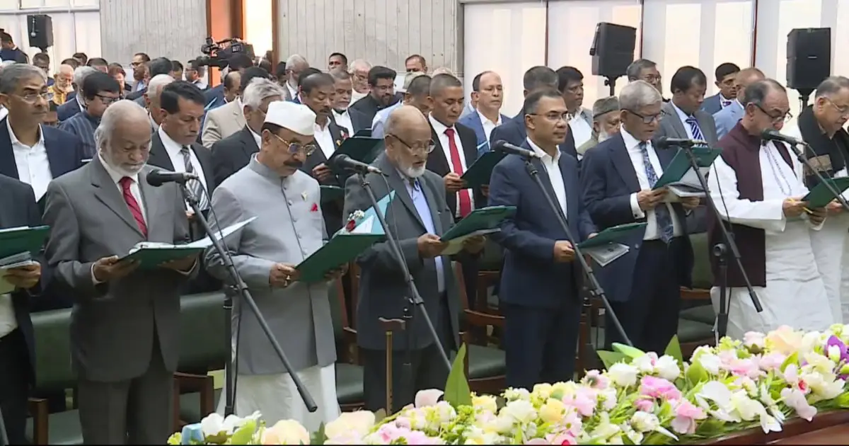 নতুন সরকারে কে কোন মন্ত্রণালয়ের দায়িত্বে