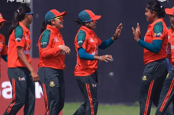 স্বাগতিক থাইল্যান্ডকে হারিয়ে টেবিলে শীর্ষে বাংলাদেশ