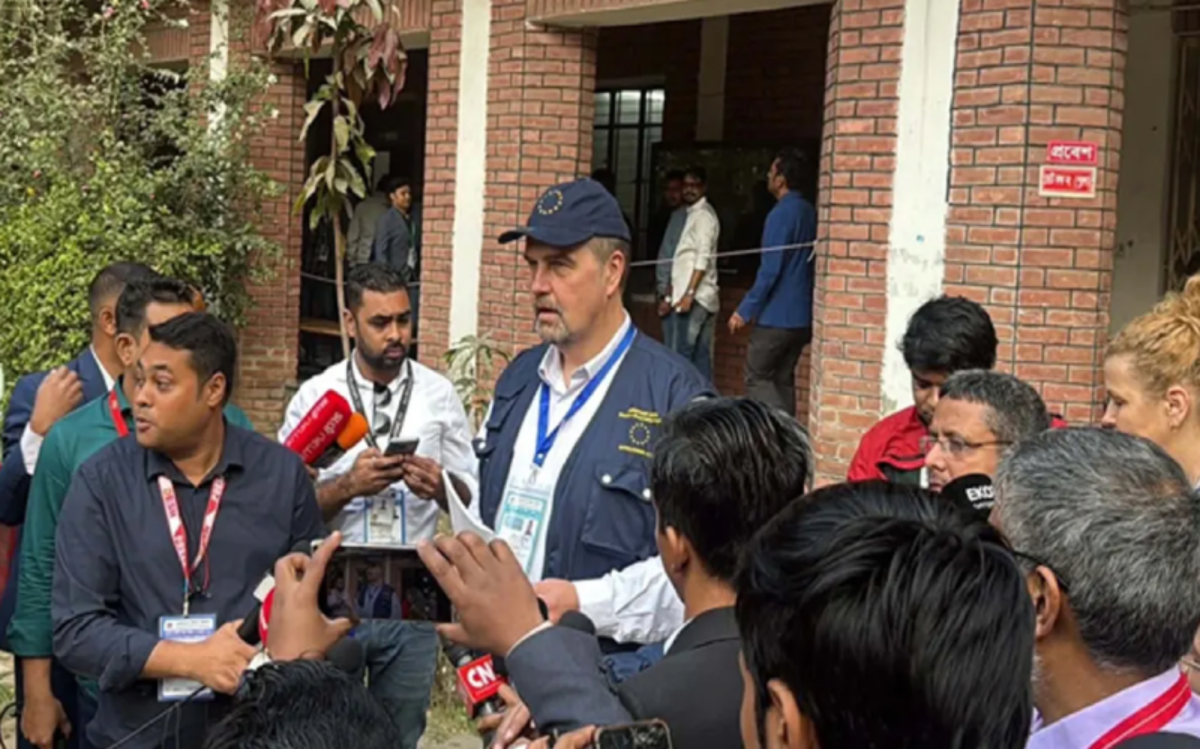 আজকের দিনটি বাংলাদেশের গণতন্ত্রের জন্য গুরুত্বপূর্ণ: ইইউ পর্যবেক্ষক প্রধান