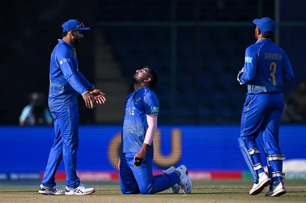 নাটকীয় জুটিতে কানাডাকে হারাল আরব আমিরাত