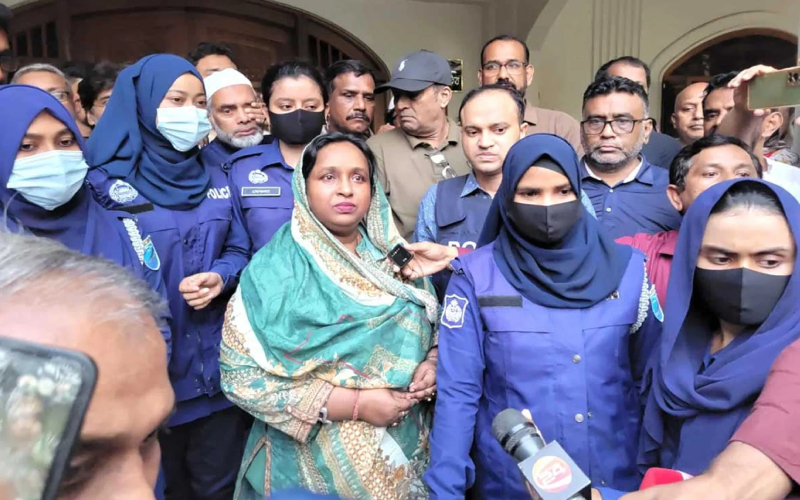 ৫ মামলায় আইভীকে জামিন দিয়েছেন হাইকোর্ট