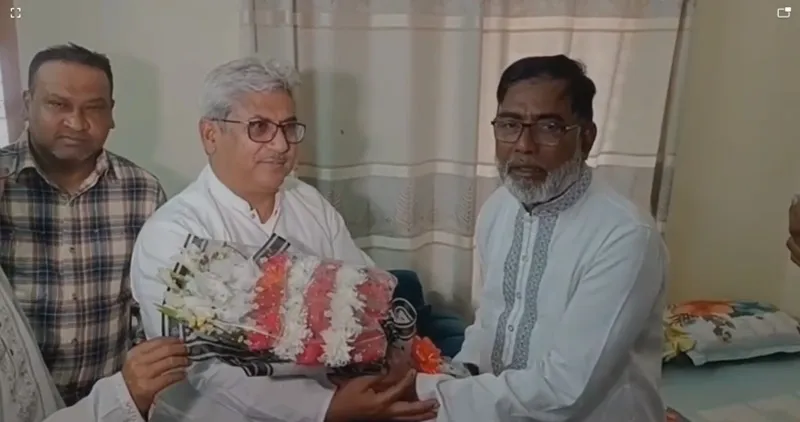 রাজশাহীতে পরাজিত প্রার্থীর বাড়িতে নবনির্বাচিত এমপি