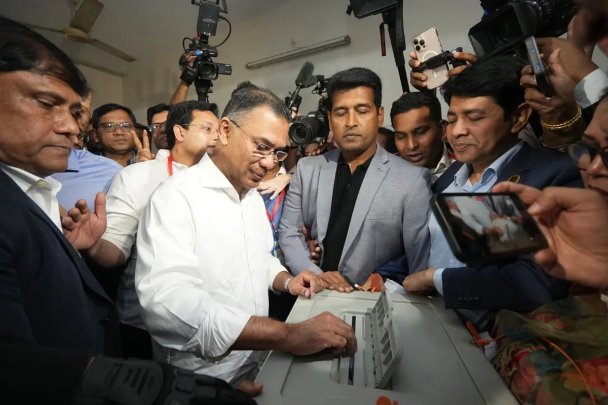 গুলশানে ভোট দিলেন তারেক রহমান