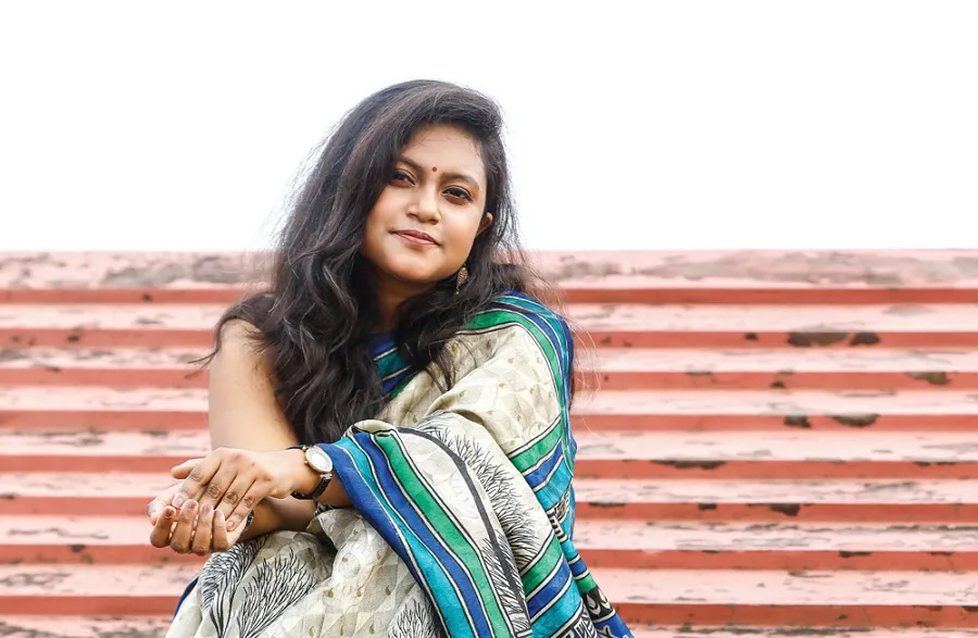 ‘লাগে উরাধুরা’ গানের শিল্পীর যে মন্তব্যে বদলে গেল দৃশ্যপট!