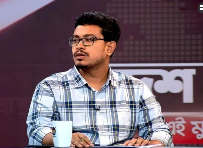 ভোটকেন্দ্রে মোবাইল নিষিদ্ধ করা নব্য ফ্যাসিজম: সাদিক কায়েম