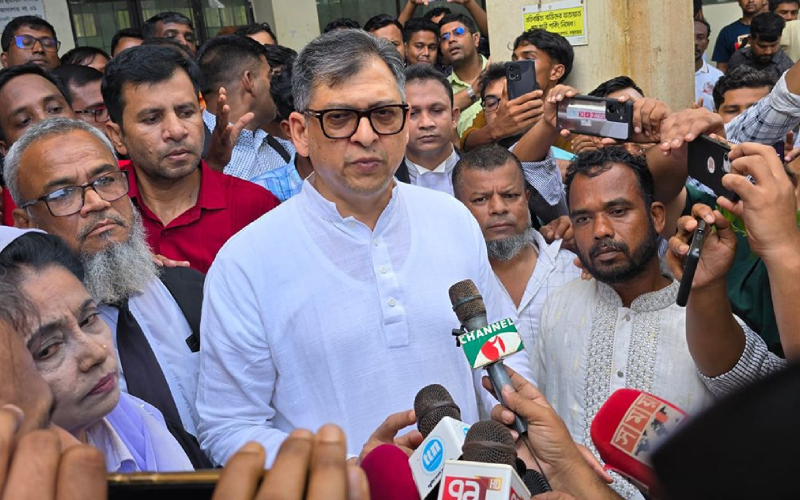 সংবিধান সংস্কার পরিষদের অস্তিত্ব বিচারাধীন: স্বরাষ্ট্রমন্ত্রী