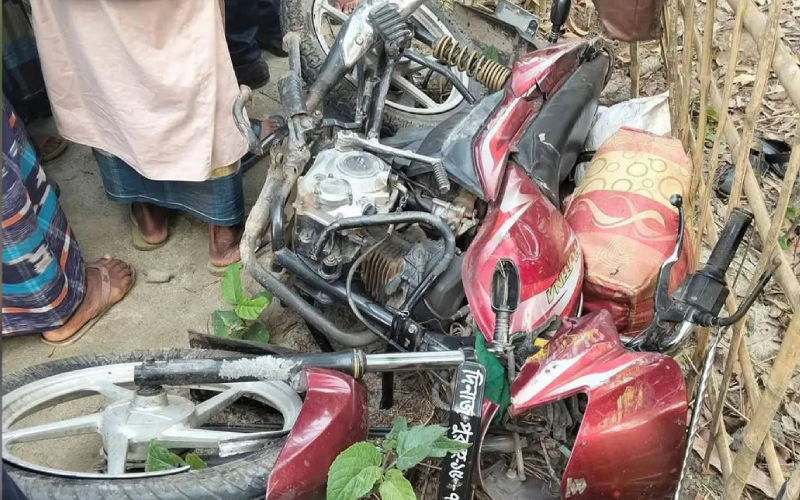লালমনিরহাটে ট্রাকের ধাক্কায় একই পরিবারের ৩ জন নিহত