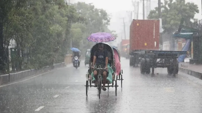 ধেয়ে আসছে বৃষ্টি বলয় ‘গোধূলি’