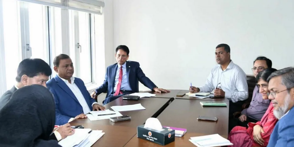 সোমবার থেকে ইংলিশ মিডিয়াম স্কুল ও কোচিং সেন্টারও বন্ধ