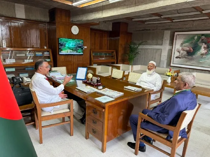 সংসদে প্রধানমন্ত্রীর সঙ্গে বিরোধীদলীয় নেতার সৌজন্য সাক্ষাৎ