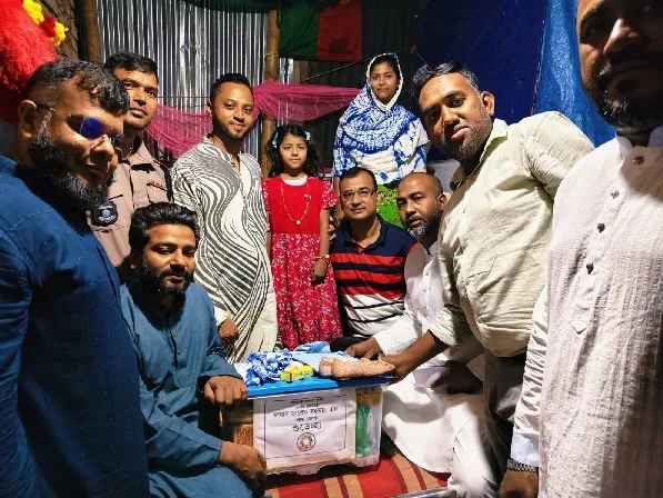 চা বিক্রেতা নানী-নাতনী’র জন্য প্রধানমন্ত্রীর ‘ঈদ উপহার’