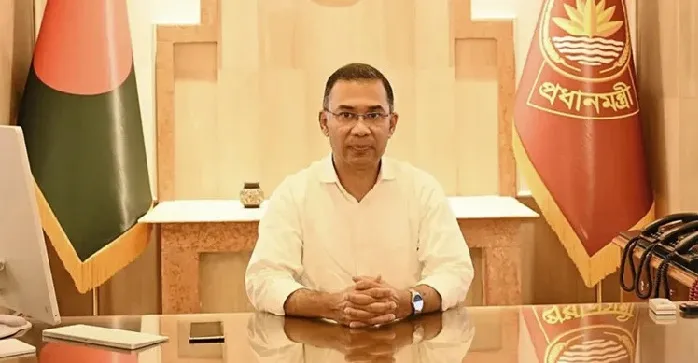 ঈদের ছুটিতেও গুলশান বাসভবনে সরকারি জরুরি কাজ করছেন প্রধানমন্ত্রী