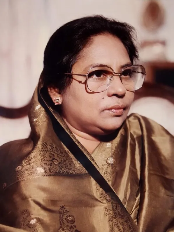 একুশে পদকপ্রাপ্ত কবি জাহানারা আরজু মারা গেছেন