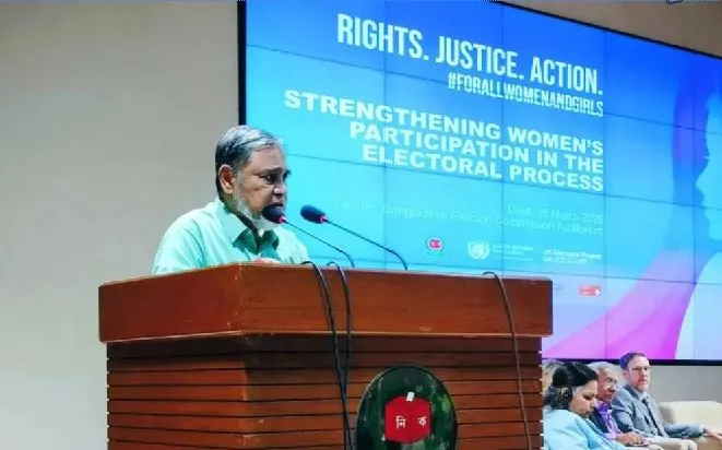 নারীদের গৃহস্থালি কাজের কোনো আর্থিক মূল্যায়ন করা হয় না: সিইসি