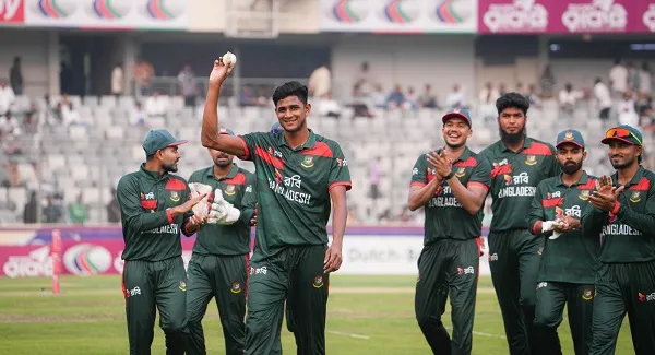 উইকেট ভালোই ছিল, নাহিদ পার্থক্য গড়ে দিয়েছেন: পাকিস্তান কোচ