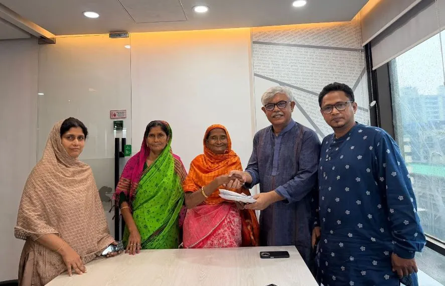 কাঙালিনী সুফিয়ার পাশে চ্যানেল আই