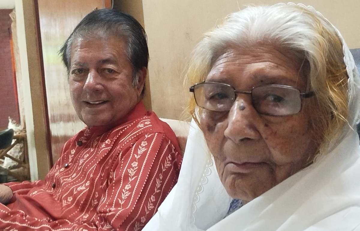 ঈদ মানেই মায়ের কোলে ফেরা!