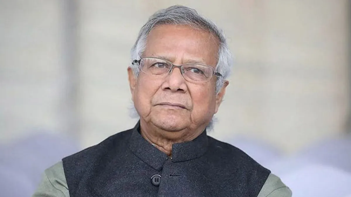 ড. ইউনূসহ সব উপদেষ্টার দেশত্যাগে নিষেধাজ্ঞা চেয়ে নোটিশ
