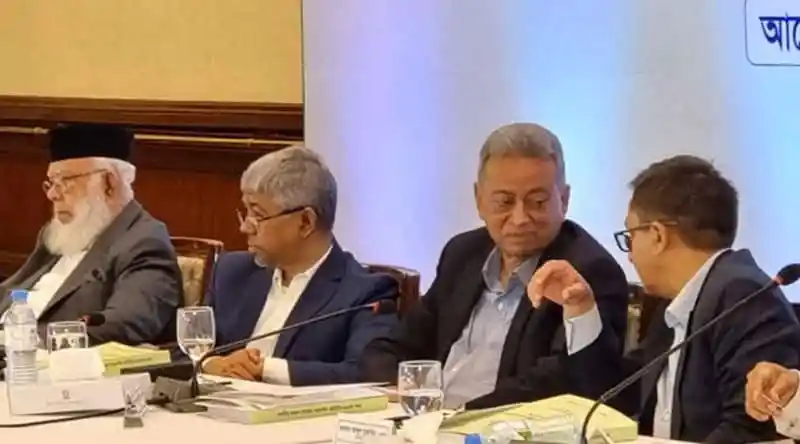 বৈঠকে বাংলাদেশে বিদ্যুৎ খাতের সমস্যা ও সমাধান নিয়ে আলোচনা. Channel i News - চ্যানেল আই নিউজ