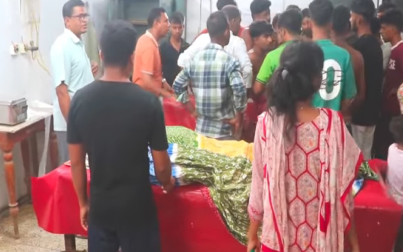 গোপালগঞ্জে ছেলের হাতে প্রাণ গেল মায়ের