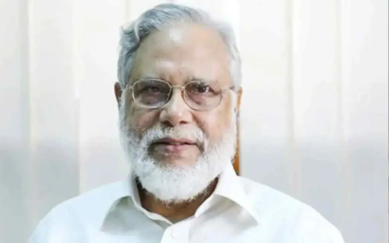সাবেক প্রধান বিচারপতি খায়রুল হকের জামিন বহাল