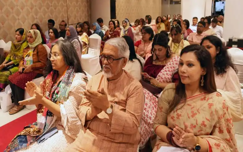 এফইএবি'র বার্ষিক সাধারণ সভা ও বর্ষবরণ অনুষ্ঠানে উপস্থিত অতিথি ও সদস্যরা. Channel i News - চ্যানেল আই নিউজ