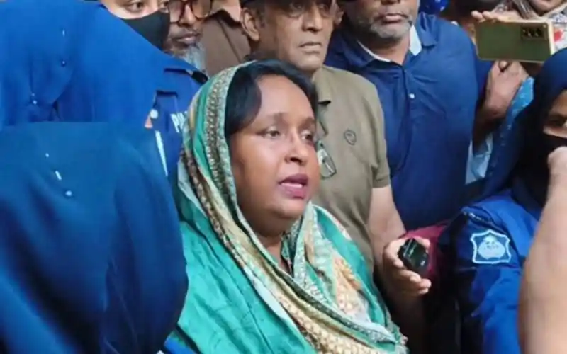 নারায়ণগঞ্জের সাবেক মেয়র আইভী সংবাদ সম্মেলনে উপস্থিত. Channel i News - চ্যানেল আই নিউজ