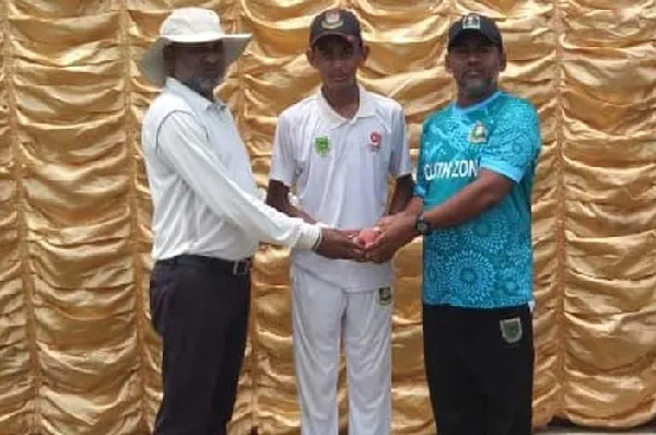 মাগুরার তানভীর একাই নিলেন ৮ উইকেট