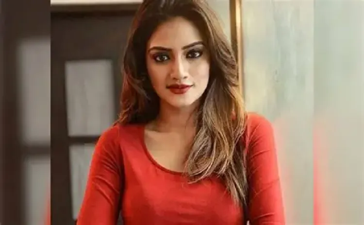 ৮ ঘণ্টা জেরা শেষে অভিনেত্রী নুসরাতের ‘ইঙ্গিতপূর্ণ’ পোস্ট