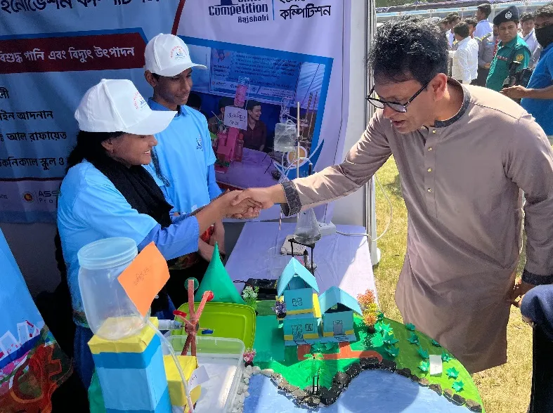 কারিগরি শিক্ষার্থীদের উদ্ভাবনী প্রকল্প দেখলেন শিক্ষামন্ত্রী