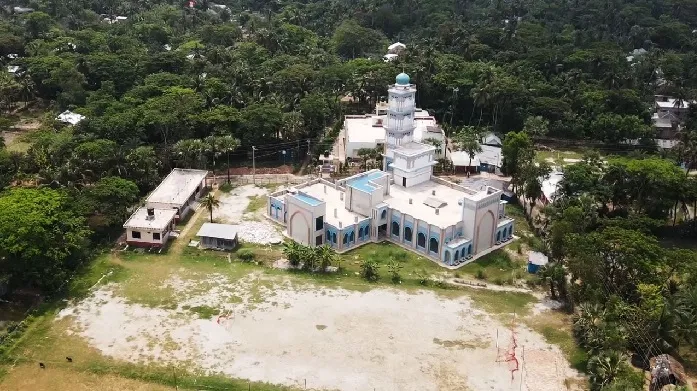 আদর্শের আলোয় বদলে যাওয়া বেশরগাতি