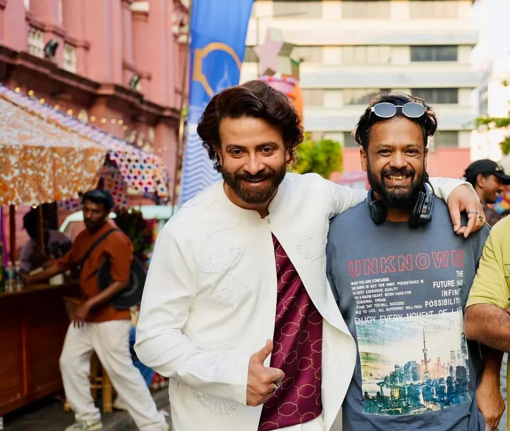 শাকিব খান ও আদনান আল রাজীব