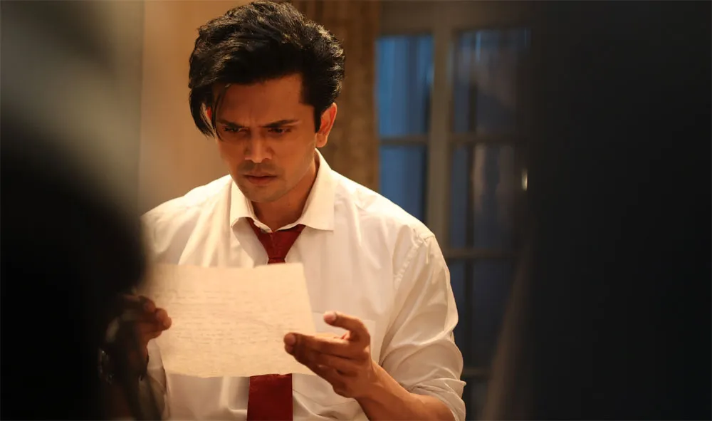 ট্রেন্ডিংয়ের শীর্ষে, আলোচনার কেন্দ্রে শুভ!