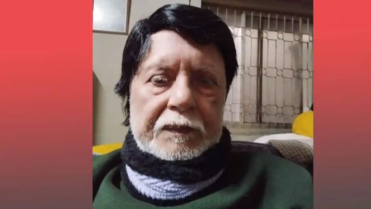 বাংলাদেশের একজন পুরুষের ছবি, ঘরে বসে ছবি. Channel i News - চ্যানেল আই নিউজ