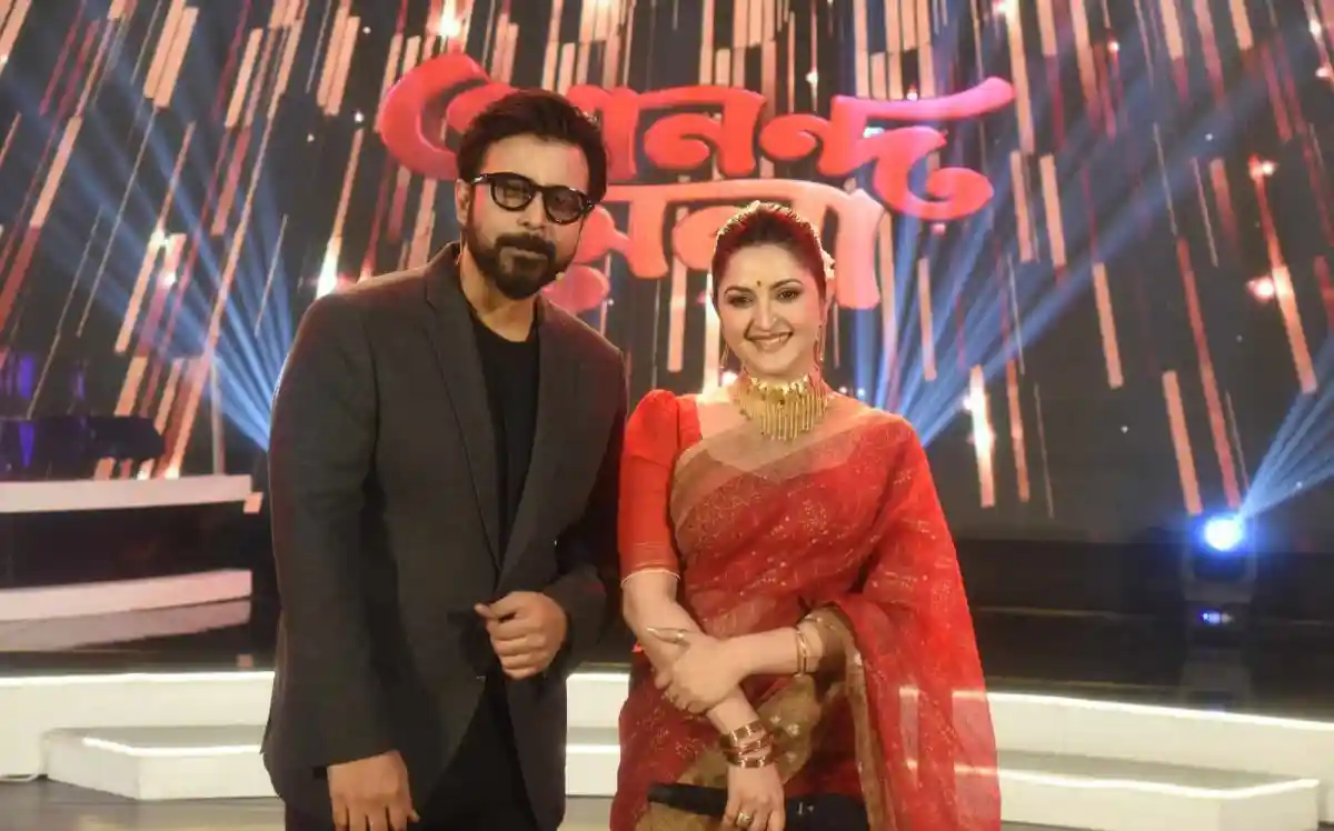 নিশো ও একজন নারী উপস্থাপিকা আনন্দমেলায় উপস্থিত. Channel i News - চ্যানেল আই নিউজ